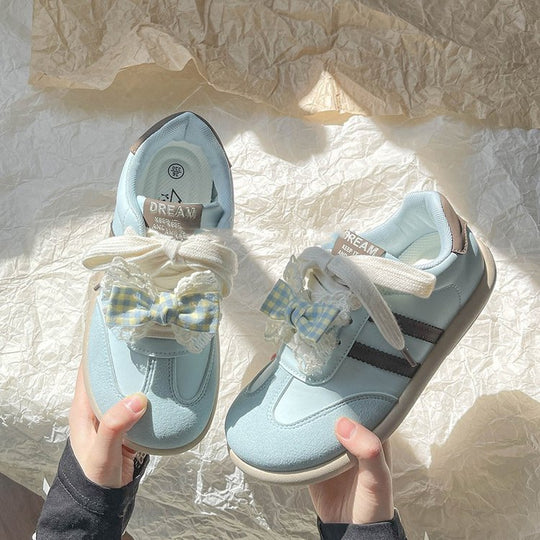 Damen Sneakers mit verspieltem Design und dekorativen Schleifen EB