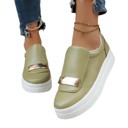 Damen Slip-On Sneakers mit glänzendem Riemen und komfortabler Sohle EB