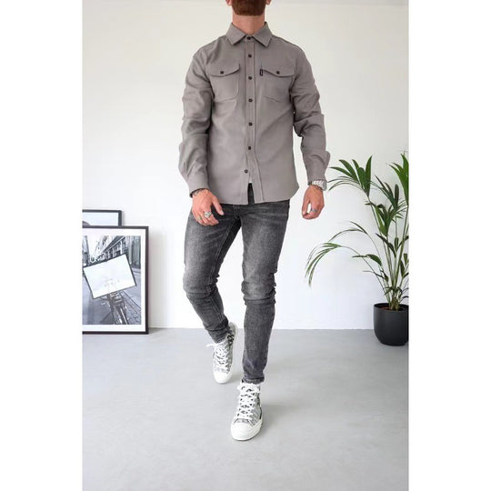 Herren Hemdjacke mit Brusttaschen und taillierter Passform EB