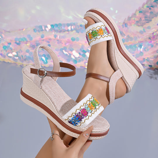 Damen Wedge-Sandalen mit buntem Stickereibesatz und komfortablem Riemchen EB