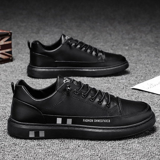 Herren Sneakers von hochwertigem Leder mit modischen Akzenten EB