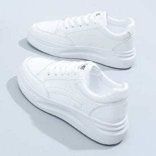 Damen sportliche Sneakers mit dämpfender Sohle und atmungsaktiven Mesh-Einsätzen EB