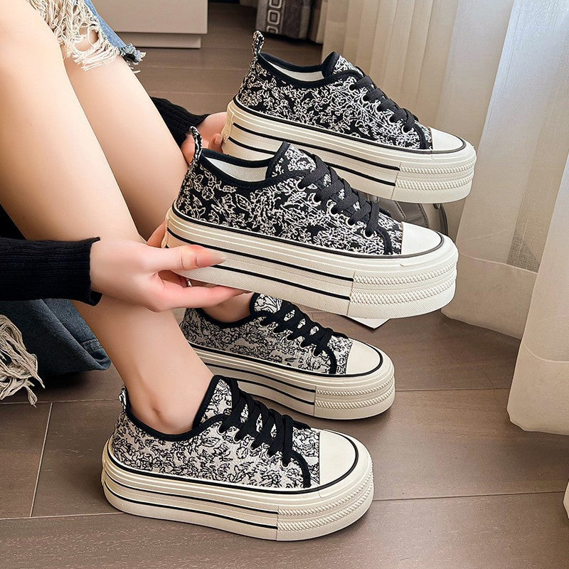 Damen Plateausneaker mit kreativem Muster und stabiler Gummisohle EB