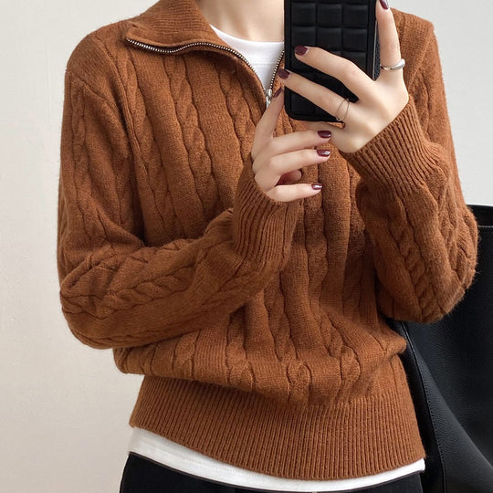 Damen Kuscheliger Strickpullover mit Stehkragen und Zopfdesign EB