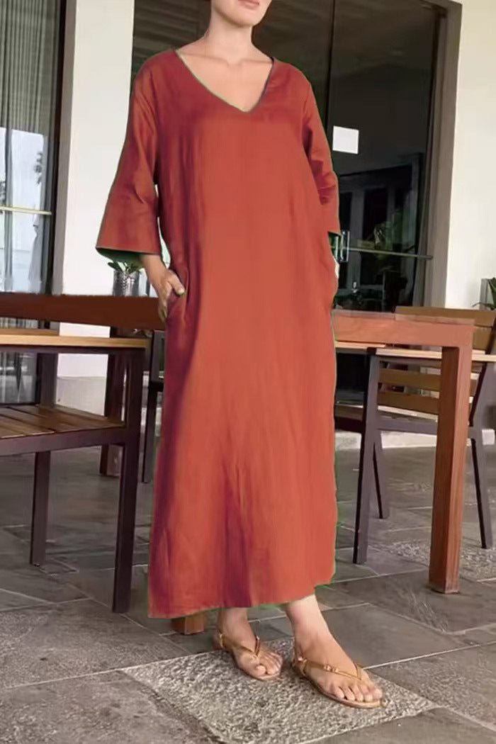 Damen luftiges Maxikleid aus atmungsaktiver Baumwolle mit V-Ausschnitt und praktischen Taschen EB