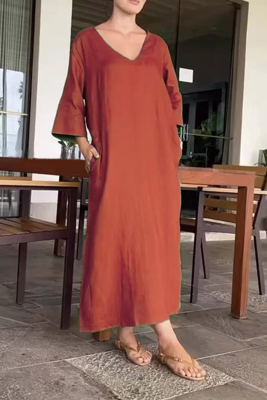 Damen luftiges Maxikleid aus atmungsaktiver Baumwolle mit V-Ausschnitt und praktischen Taschen EB
