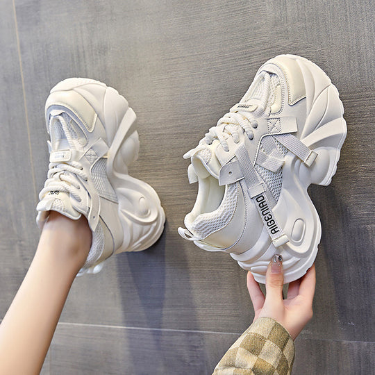 Damen Chunky Sneakers mit futuristischer Silhouette und atmungsaktivem Obermaterial EB