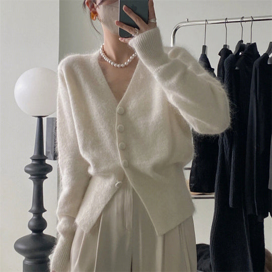 Damen Flauschiger Cardigan mit V-Ausschnitt und dekorativen Knöpfen EB