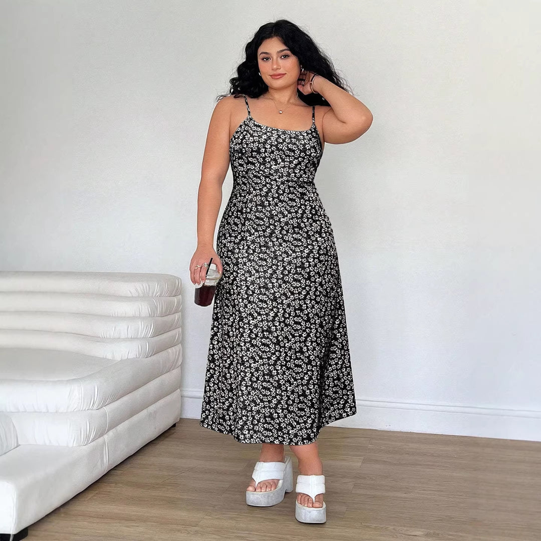 Damen Maxikleid mit feinem Blumenmuster und verstellbaren Spaghettiträgern EB