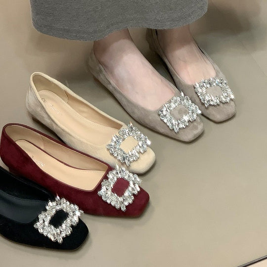 Damen elegante Ballerinas mit funkelndem Strass-Akzent und hochwertiger Oberflächenstruktur EB