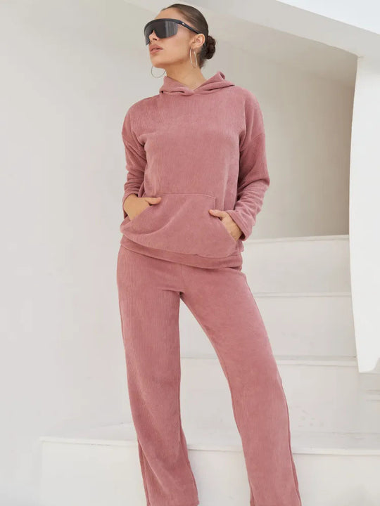 Damen bequemer Kapuzenpullover mit passender Jogginghose EB
