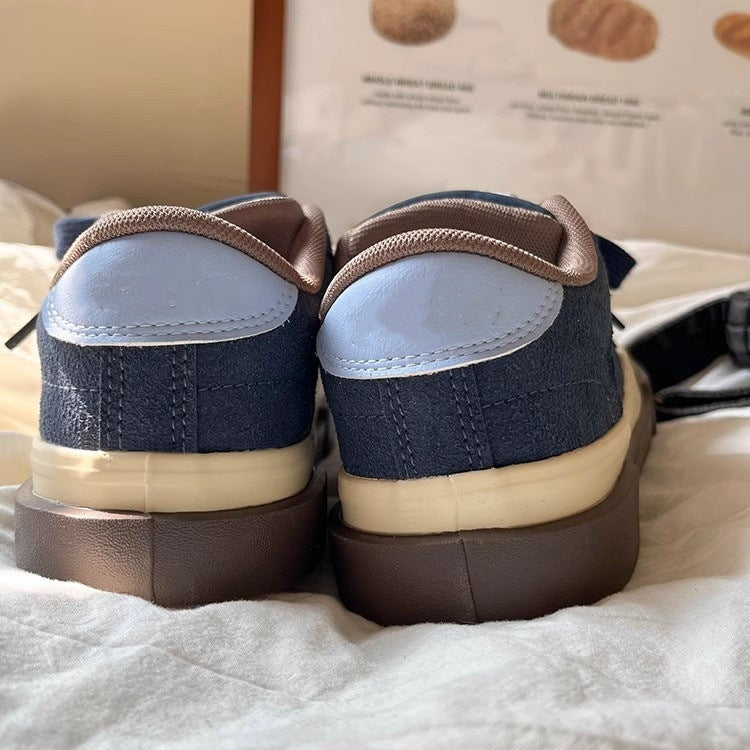 Damen Bequeme Sneaker mit weichem Leder und gepolsterter Innensohle EB