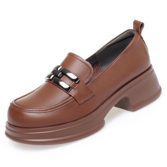 Damen Elegante Mokassins mit modischen Kettendetails EB