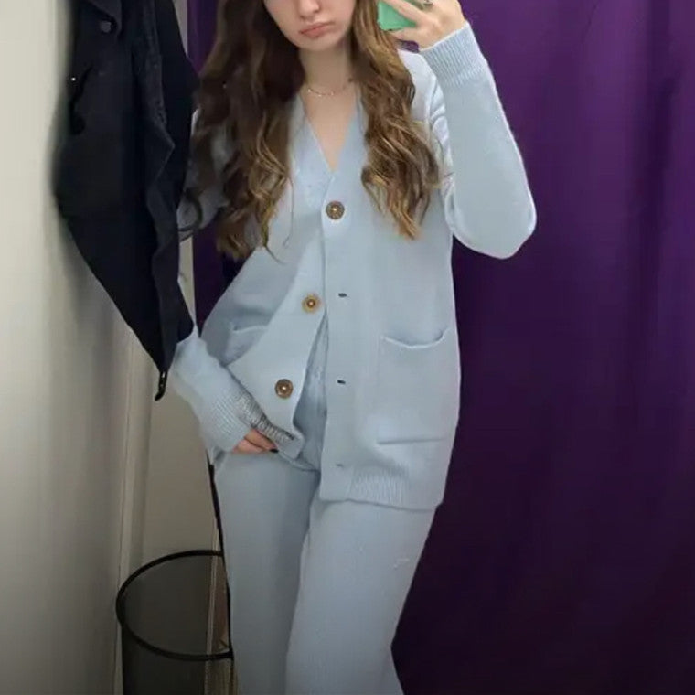 Damen gemütlicher Strick-Cardigan mit praktischen Taschen und Knopfdetails EB