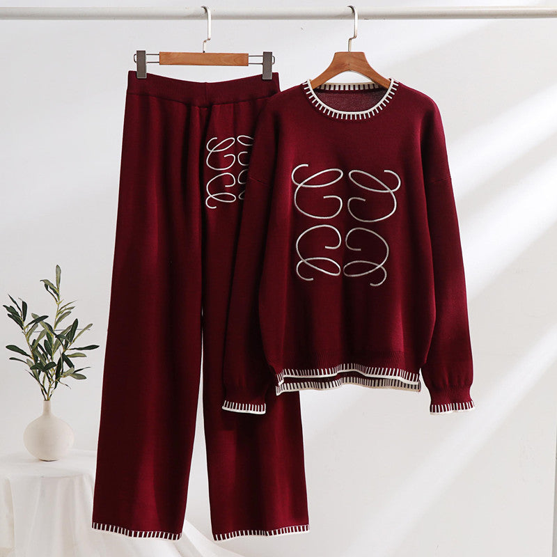 Damen gemütliches Sweatset mit grafischem Design und eleganten Kontrastdetails EB