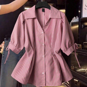 Damenbluse mit eleganten Rüschendetails und modischem Streifenmuster EB