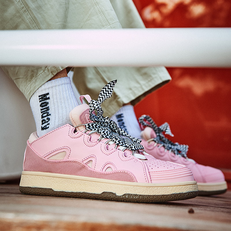 Damen Sportliche Freizeitsneaker mit bunten Schnürsenkeln und dämpfender Sohle EB