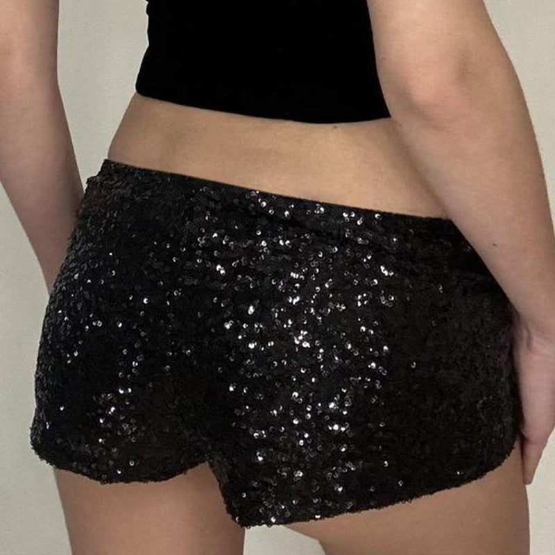Damen figurbetonte Kunstleder-Shorts mit dekorativen Nieten und seitlichen Taschen EB