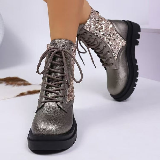 Damen  glitzernde Schnür-Bikerboots mit robust profilierter Sohle und metallisch genarbter Oberfläche EB