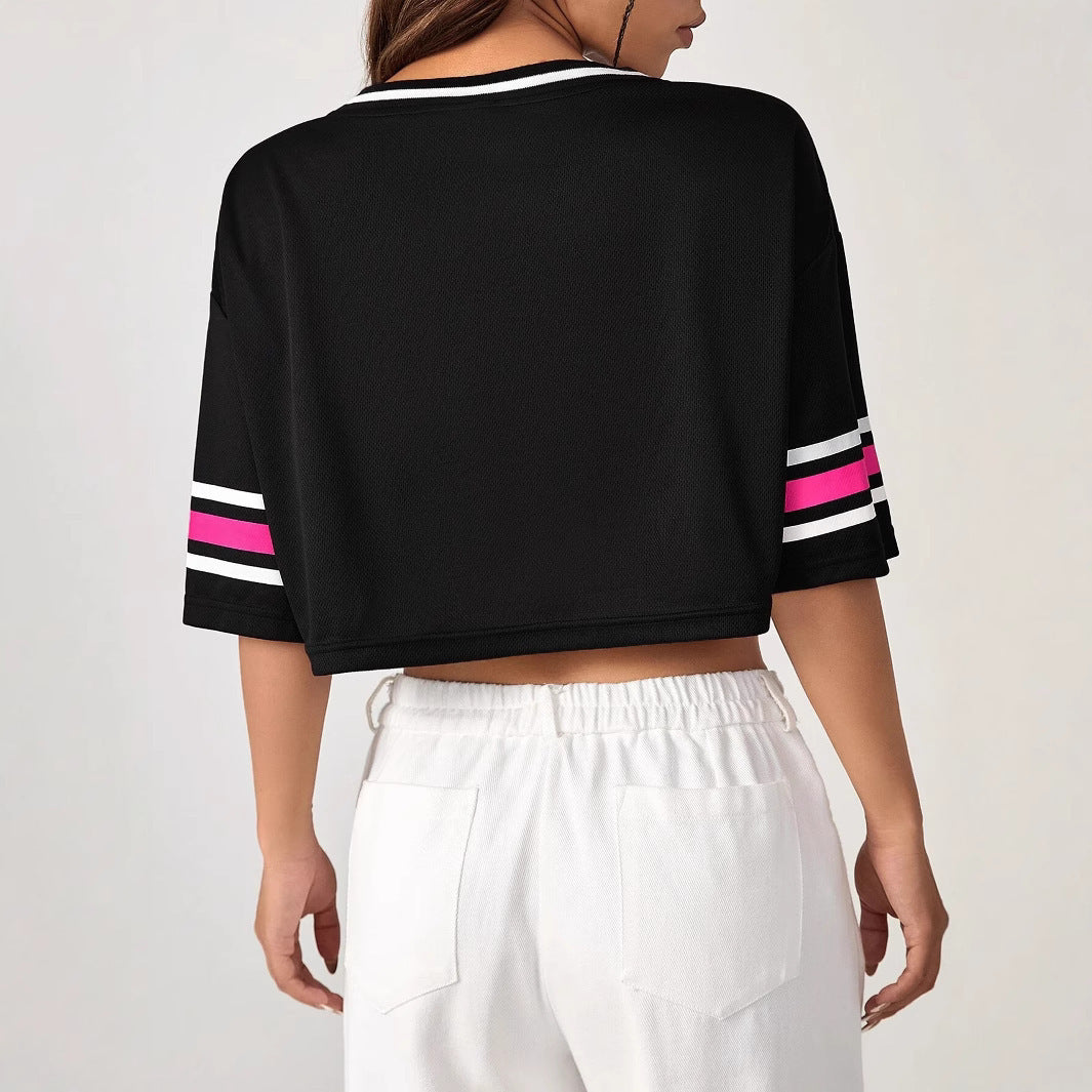 Damen Crop-Top mit sportivem V-Ausschnitt und grafischem Druck EB