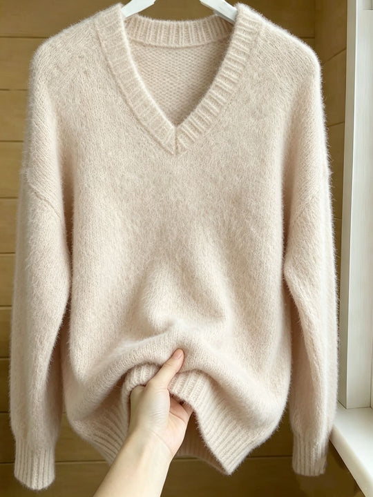 Damen Flauschiger Mohair-Mix Oversize-Pullover mit tiefem V-Kragen EB
