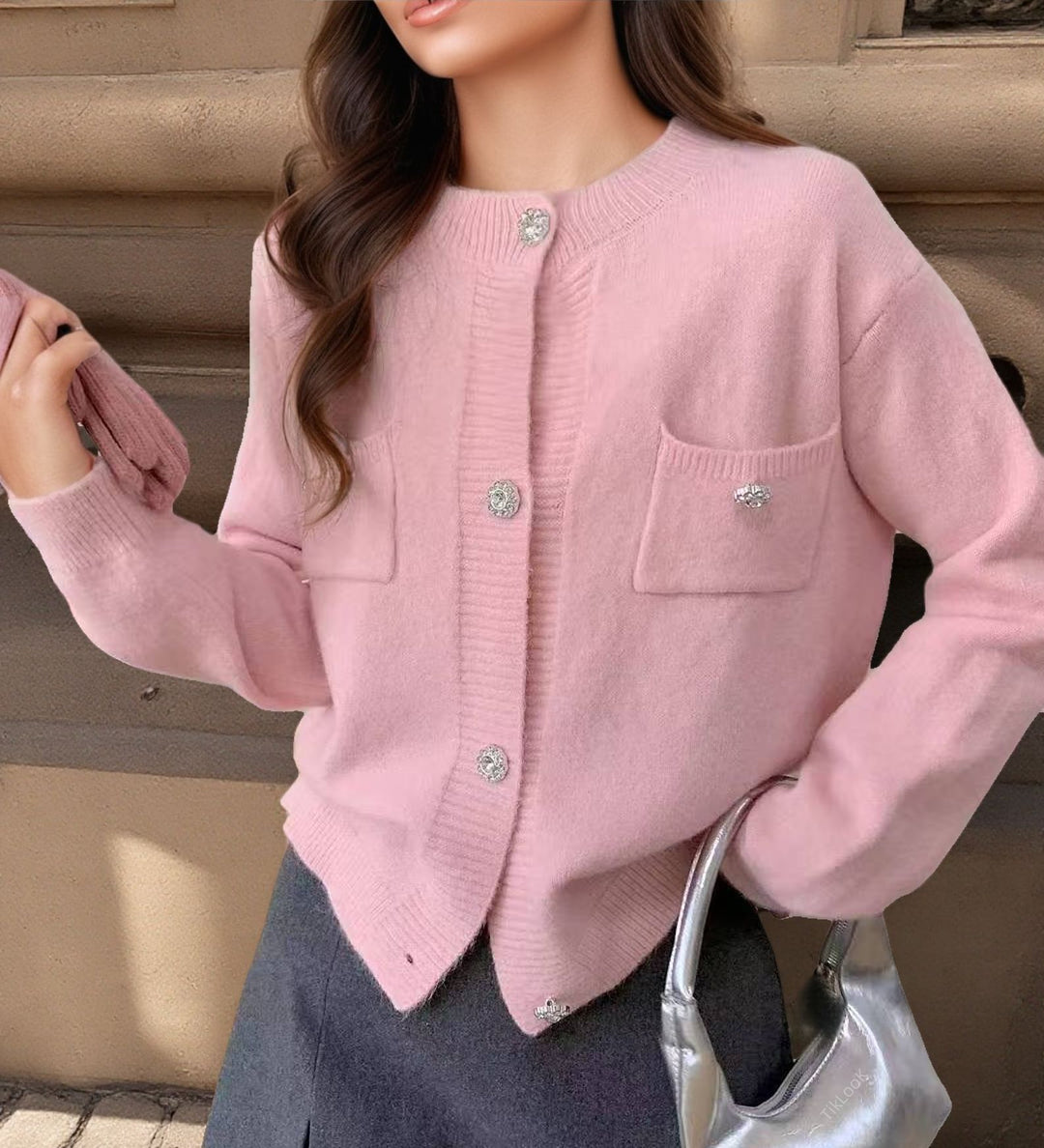 Damen Strickjacke mit dekorativen Taschen und edlen Knöpfen EB