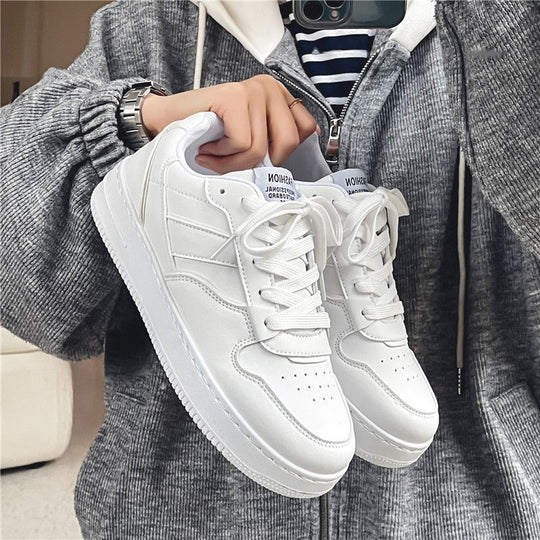 Damen Freizeit Sneaker mit atmungsaktiver Oberflächenstruktur und dämpfender Sohle EB