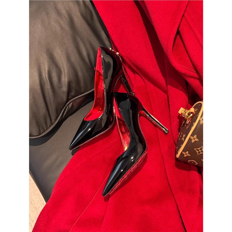 Damen Elegante Lack-Pumps mit spitzer Spitze, Stiletto-Absatz und dekorativem Fersenriemen EB