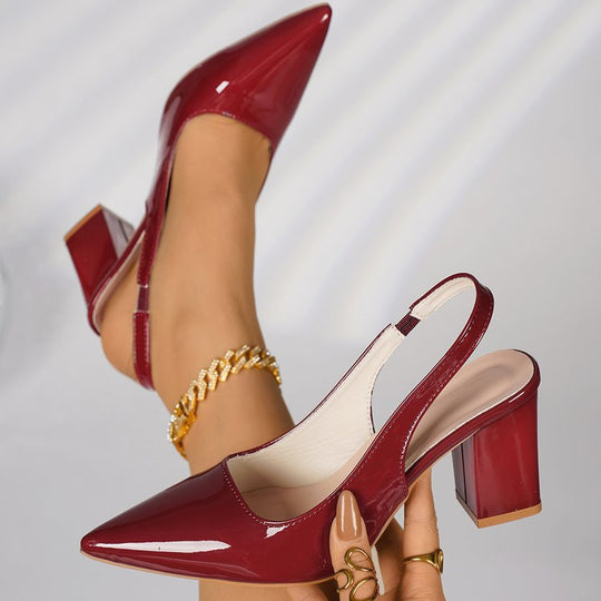 Damen Slingback-Pumps mit elegantem spitz zulaufendem Design und glänzender Oberflächenstruktur EB