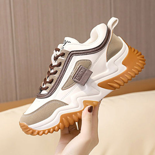 Damen Sportliche Sneakers mit robustem Profil und modischer Schnürung EB