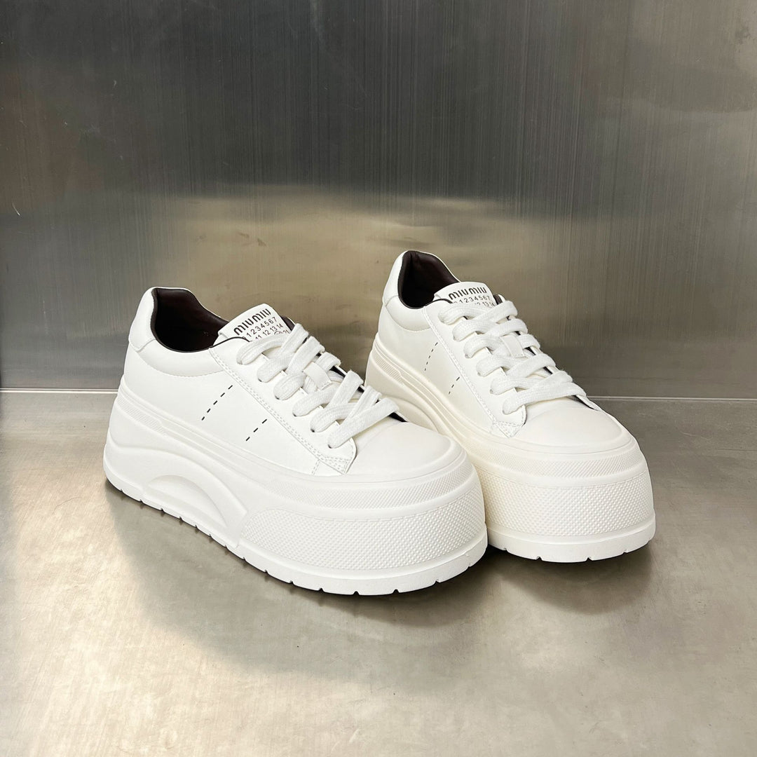 Damen Plateau-Sneaker mit verstärkter Laufsohle und atmungsaktivem Obermaterial EB
