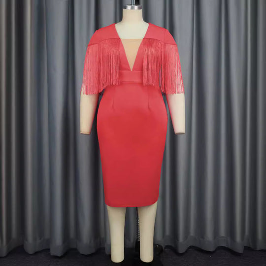 Damen Figurbetontes Kleid mit fransigen Ärmeln EB