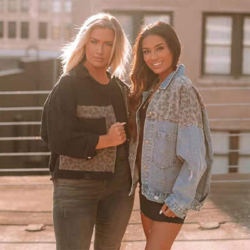 Damen modische Jeansjacke mit Leo-Elementen EB
