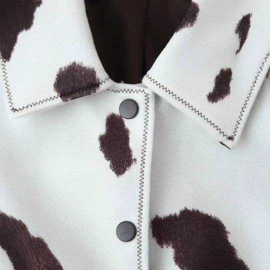 Damen cropped Kunstlederjacke im tierischen Muster EB