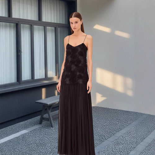 Damen Elegantes Abendkleid mit floralem Spitzenoberteil und schwingendem Rock EB