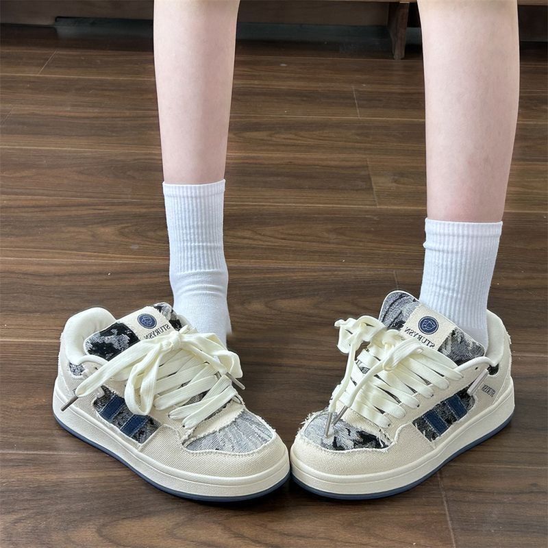 Damen Sneakers im lässigen Denim-Look mit geflochtenem Design EB