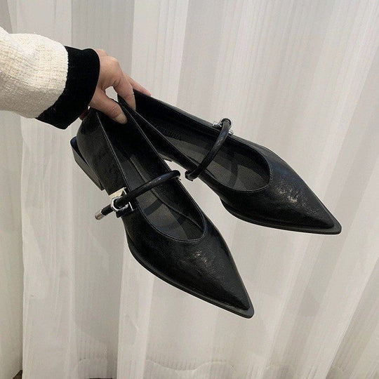Damen elegante Ballerinas mit zeitgemäßem Riemchen und spitzem Design EB