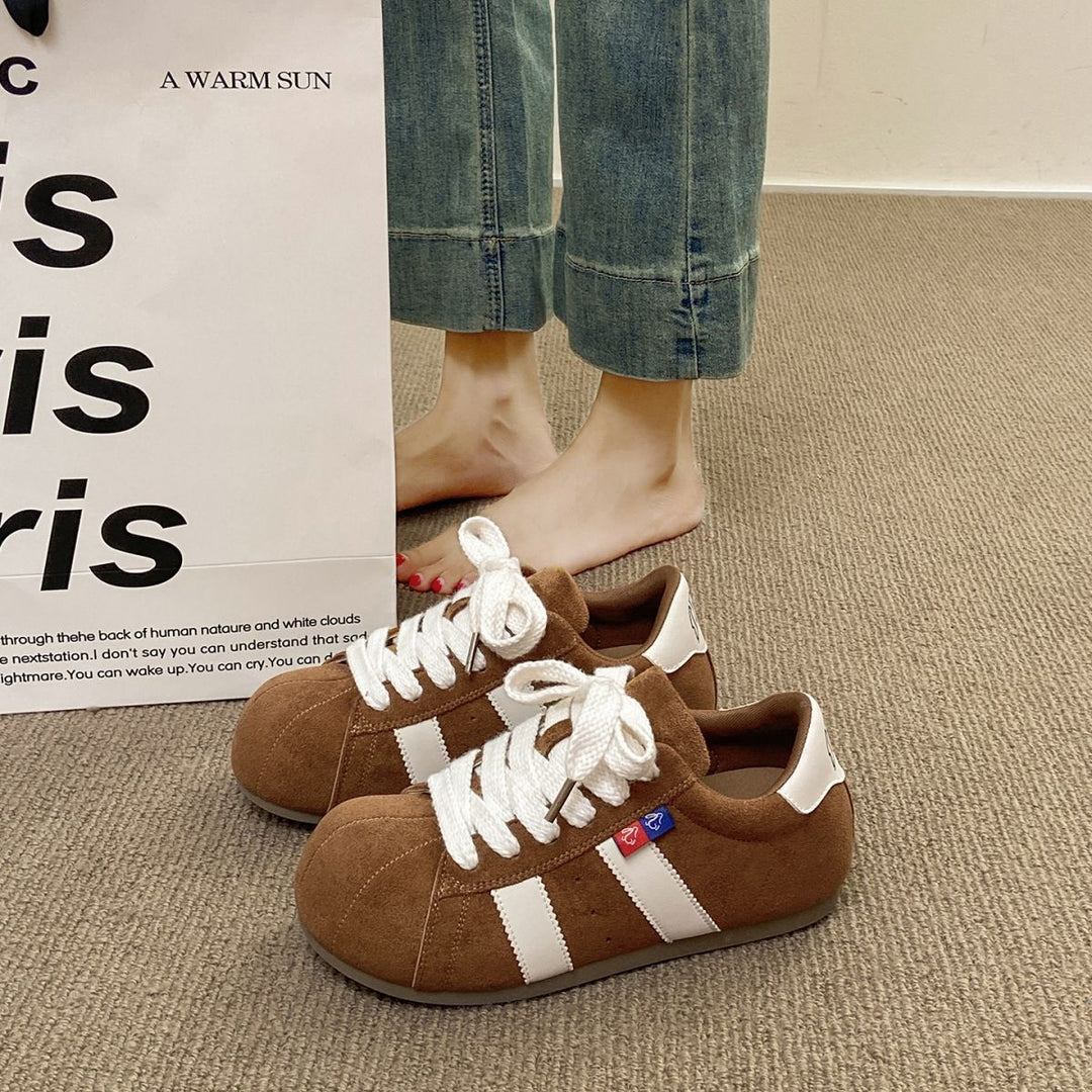 Damen Sneakers aus hochwertigem Wildleder mit sportlicher Silhouette EB