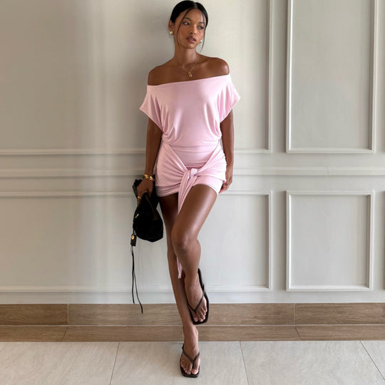 Damen Raffiniertes Minikleid mit angeschnittenem Ausschnitt und seitlichem Knoten EB