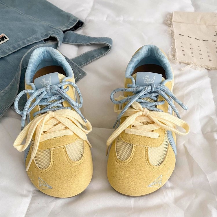 Damen Freizeit Sneakers mit innovativer Oberflächenstruktur und atmungsaktiver Sohle EB