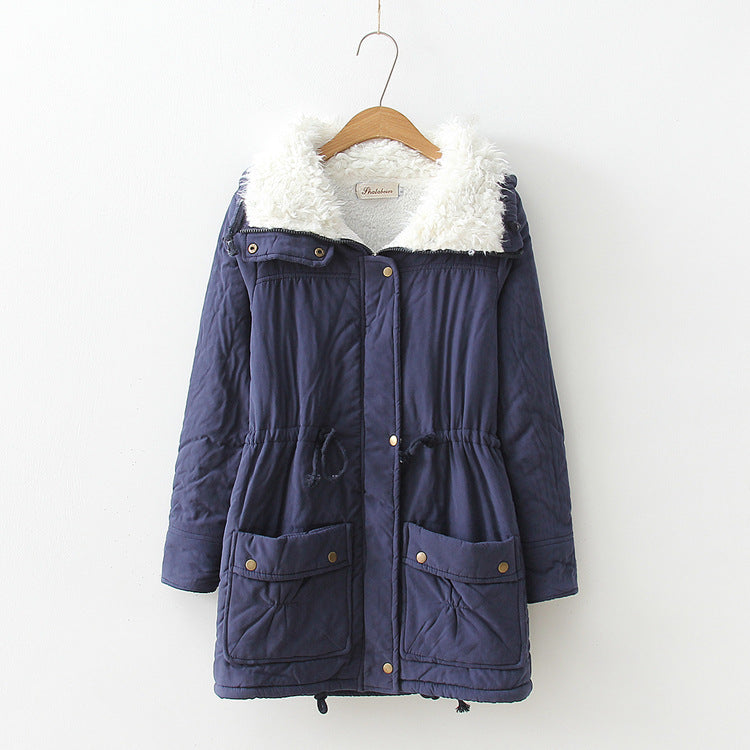 Damen gerade geschnittene Winterjacke mit kunstfellbesetztem Kragen und praktischen Taschen EB