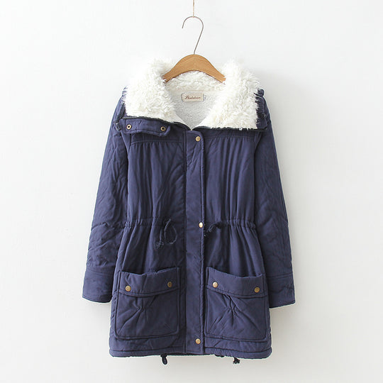 Damen gerade geschnittene Winterjacke mit kunstfellbesetztem Kragen und praktischen Taschen EB