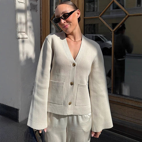 Damen lässige Strickjacke mit weitgeschnittenen Ärmeln und Knopfdetail EB