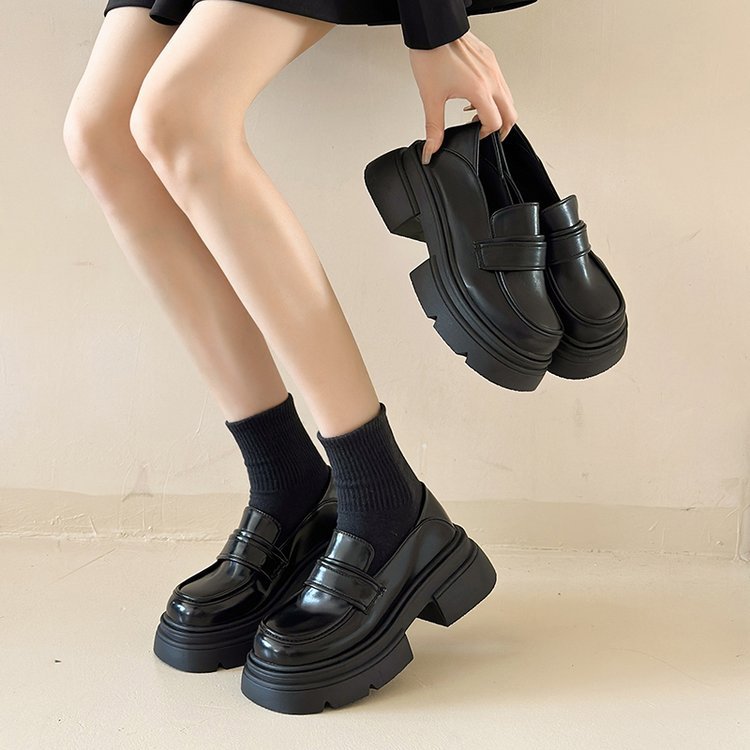 Damen modische Schnürloafers mit stabiler Plattformsohle und eleganter Riemenverzierung EB