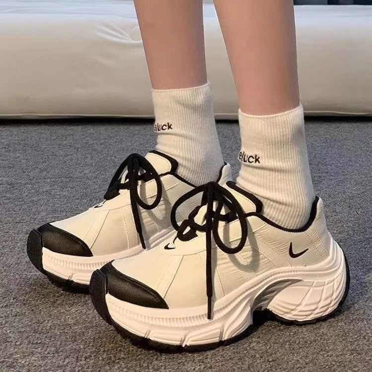 Damen Sportliche Chunky Sneakers mit dämpfender Sohle EB