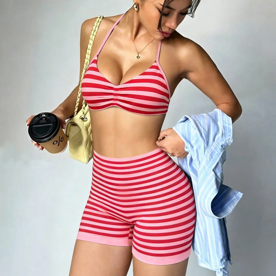 Damen Sportliches Bikini-Set mit hochgeschnittenen Shorts und rüschendetail EB