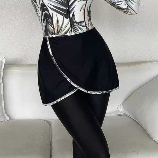 Damen Modischer und funktioneller UV-Schutz-Badeanzug mit Rock EB