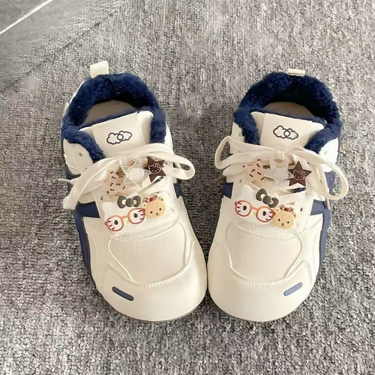 Damen Sneaker mit kuscheligem Innenfutter und dekorativen Applikationen EB