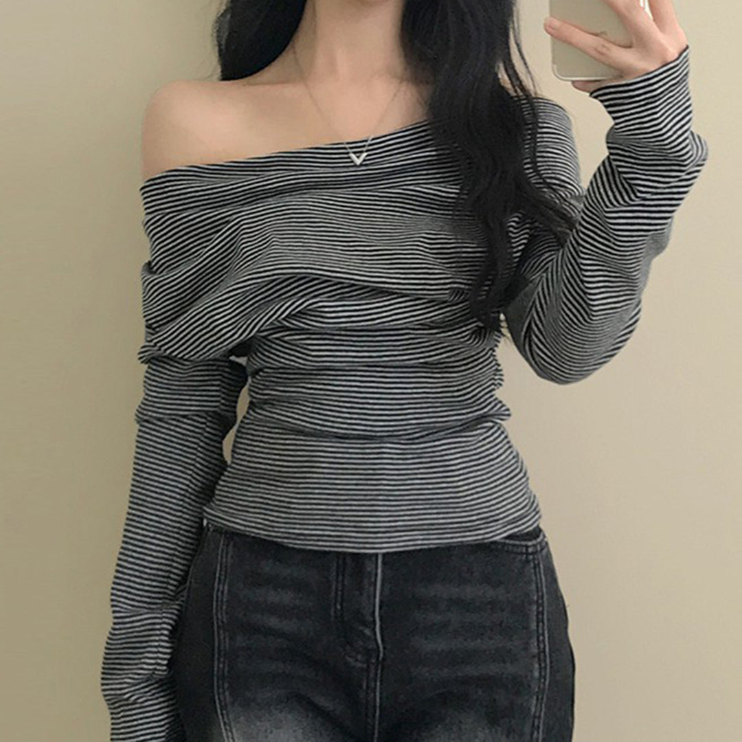 Damen nan asymmetrisches Off-Shoulder Langarmshirt mit taillierter Raffung und schmaler Stretch-Passform EB