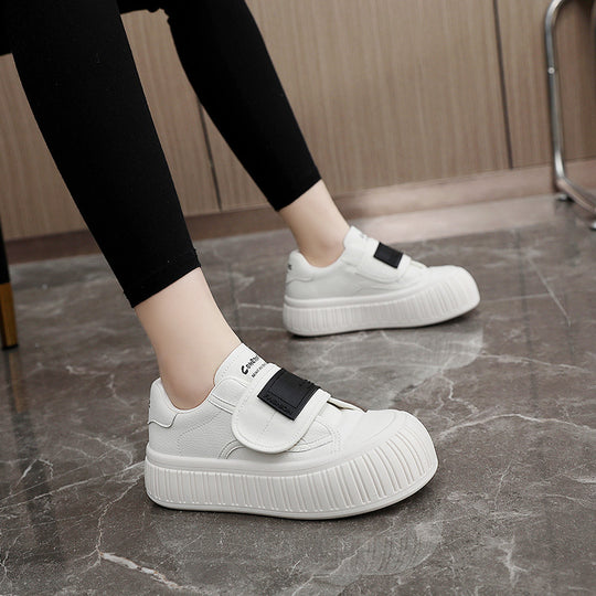 Damen elegante Slip-On Sneakers mit verstärktem Profil EB